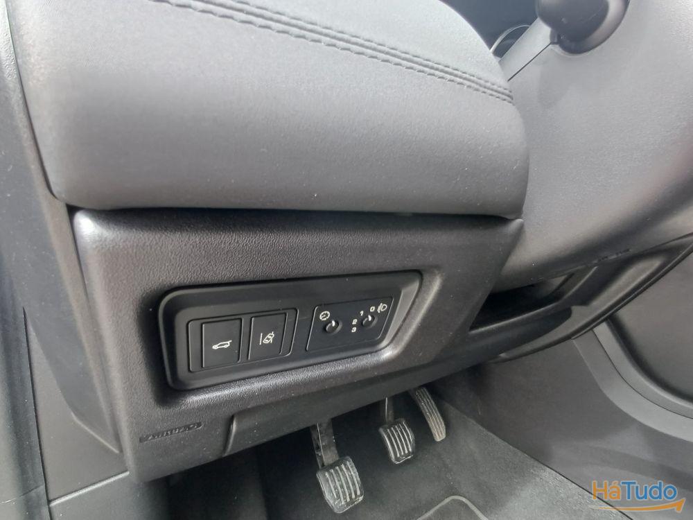 Land Rover Discovery Sport 2.0 TD4 SE Land Rover Discovery Sport 2.0 TD4 SE