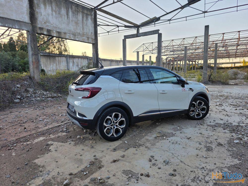 Renault Captur 1.5 dCi Initiale Paris EDC Renault Captur 1.5 dCi Initiale Paris EDC