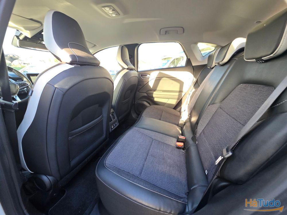Renault Captur 1.5 dCi Initiale Paris EDC Renault Captur 1.5 dCi Initiale Paris EDC