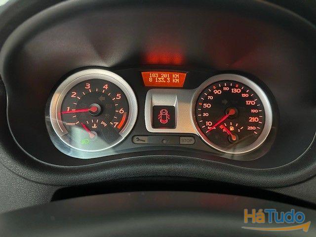 Renault Clio 1.2 16V Conf. Authentique Renault Clio 1.2 16V Conf. Authentique
