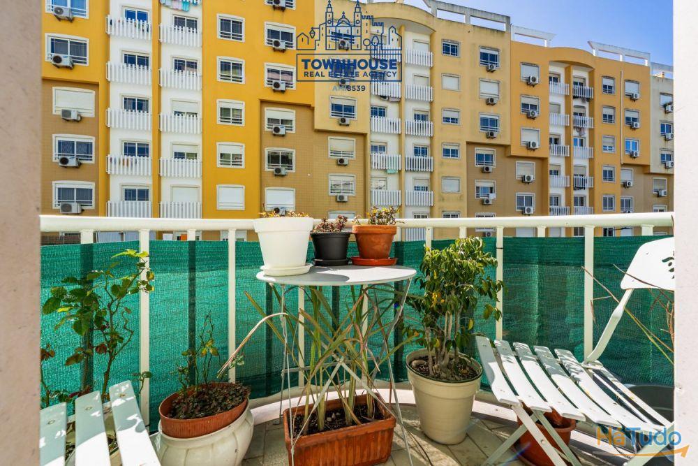 Apartamento T2+1 com vista rio a 5 minutos do Barco Apartamento T2+1 com vista rio a 5 minutos do Barco