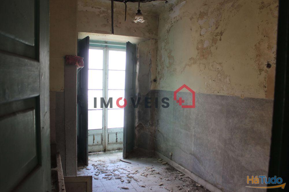 EDIFICIO HISTÓRICO DA CIDADE OURÉM EDIFICIO HISTÓRICO DA CIDADE OURÉM