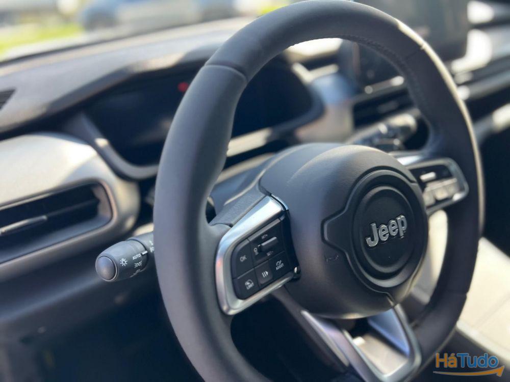 Jeep Avenger 1.2 4xe Hybrid eAWD Upland Jeep Avenger 1.2 4xe Hybrid eAWD Upland