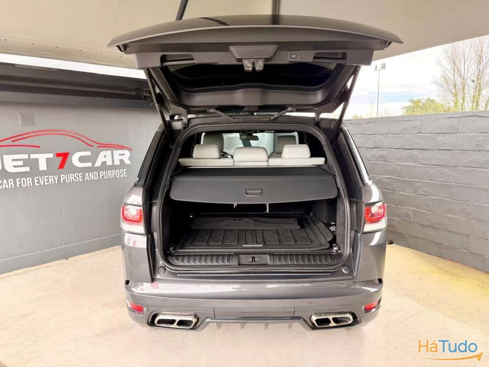 Land Rover Range Rover Sport 3.0 SD V6 HSE Dynamic SVR Land Rover Range Rover Sport 3.0 SD V6 HSE Dynamic SVR