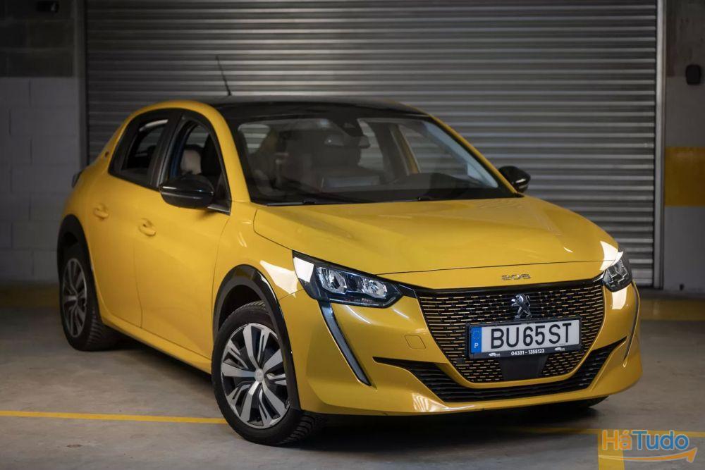 Peugeot e-208 50 kWh Active Peugeot e-208 50 kWh Active