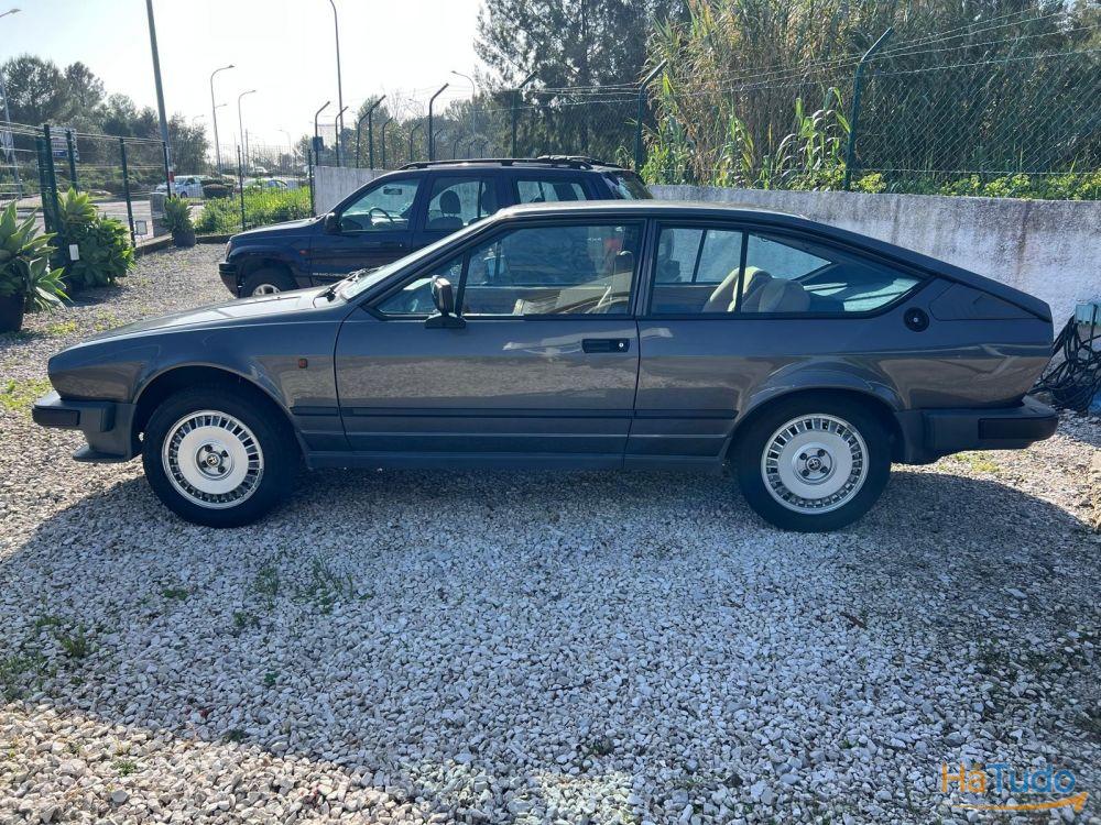 Alfa Romeo GTV GTV 2.0 Alfa Romeo GTV GTV 2.0