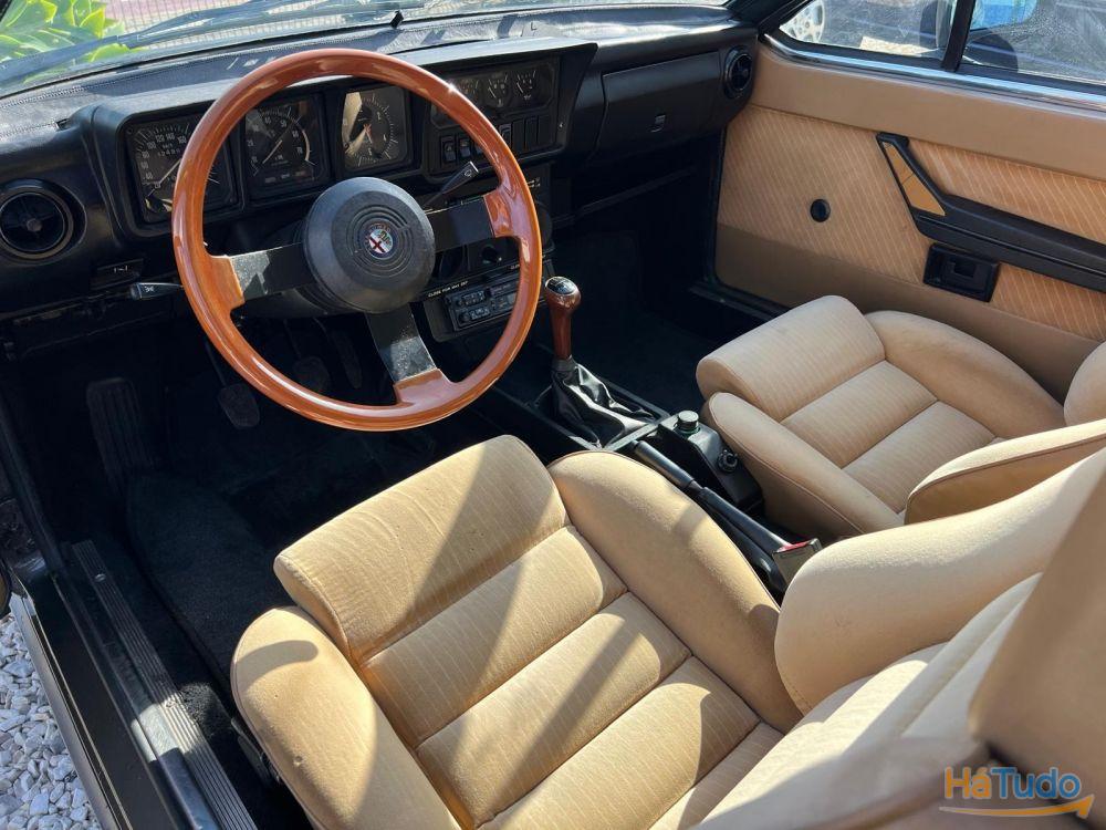 Alfa Romeo GTV GTV 2.0 Alfa Romeo GTV GTV 2.0