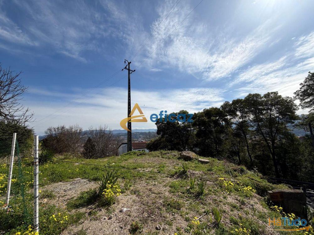 Terreno urbano com 390 m², localizado em Amarante Terreno urbano com 390 m², localizado em Amarante