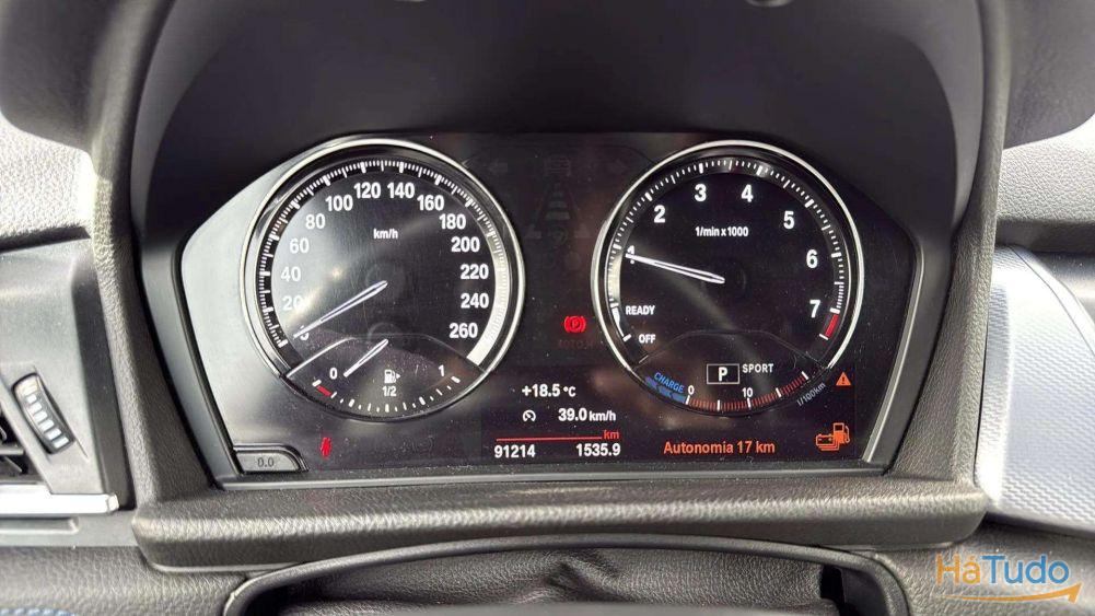 BMW 225xe Active Tourer 225xe Active Tourer e xDrive Pack Desportivo M BMW 225xe Active Tourer 225xe Active Tourer e xDrive Pack Desportivo M