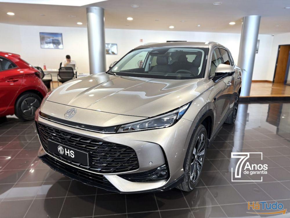 MG HS 1.5 T Luxury AT MG HS 1.5 T Luxury AT