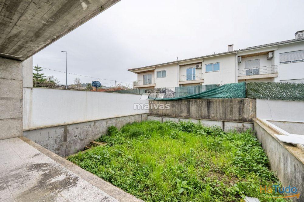 Lote para moradia em banda, para venda, Braga - Nogueiró e Tenões Lote para moradia em banda, para venda, Braga - Nogueiró e Tenões