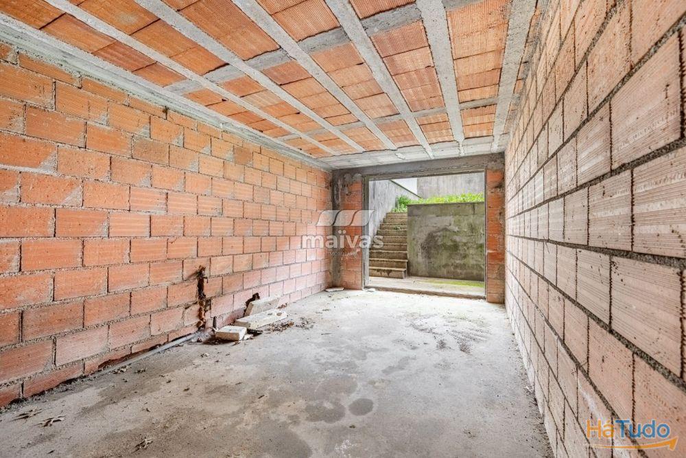 Lote para moradia em banda, para venda, Braga - Nogueiró e Tenões Lote para moradia em banda, para venda, Braga - Nogueiró e Tenões