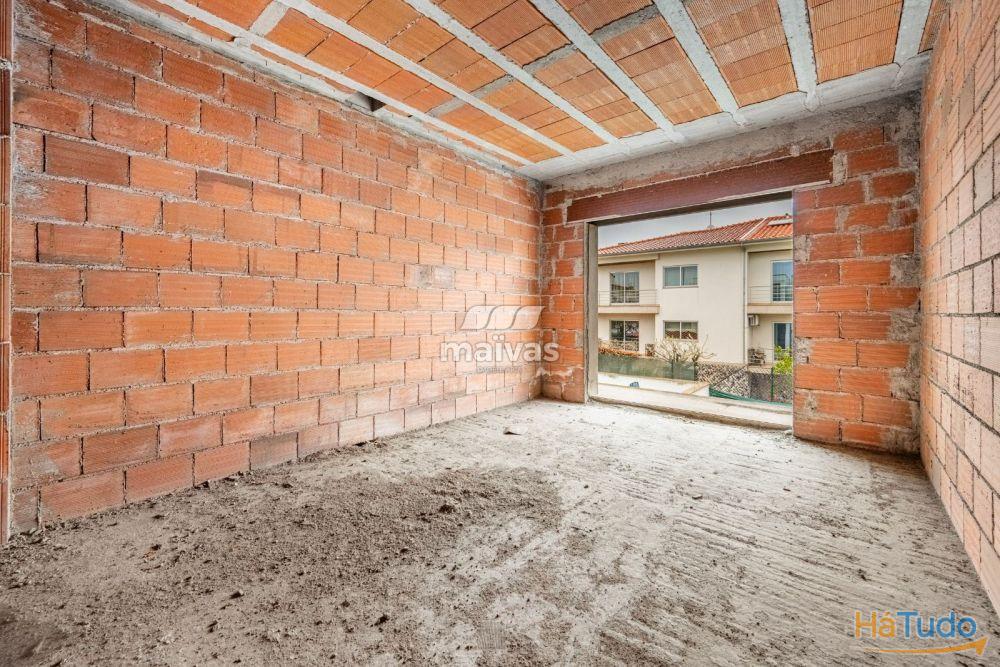 Lote para moradia em banda, para venda, Braga - Nogueiró e Tenões Lote para moradia em banda, para venda, Braga - Nogueiró e Tenões