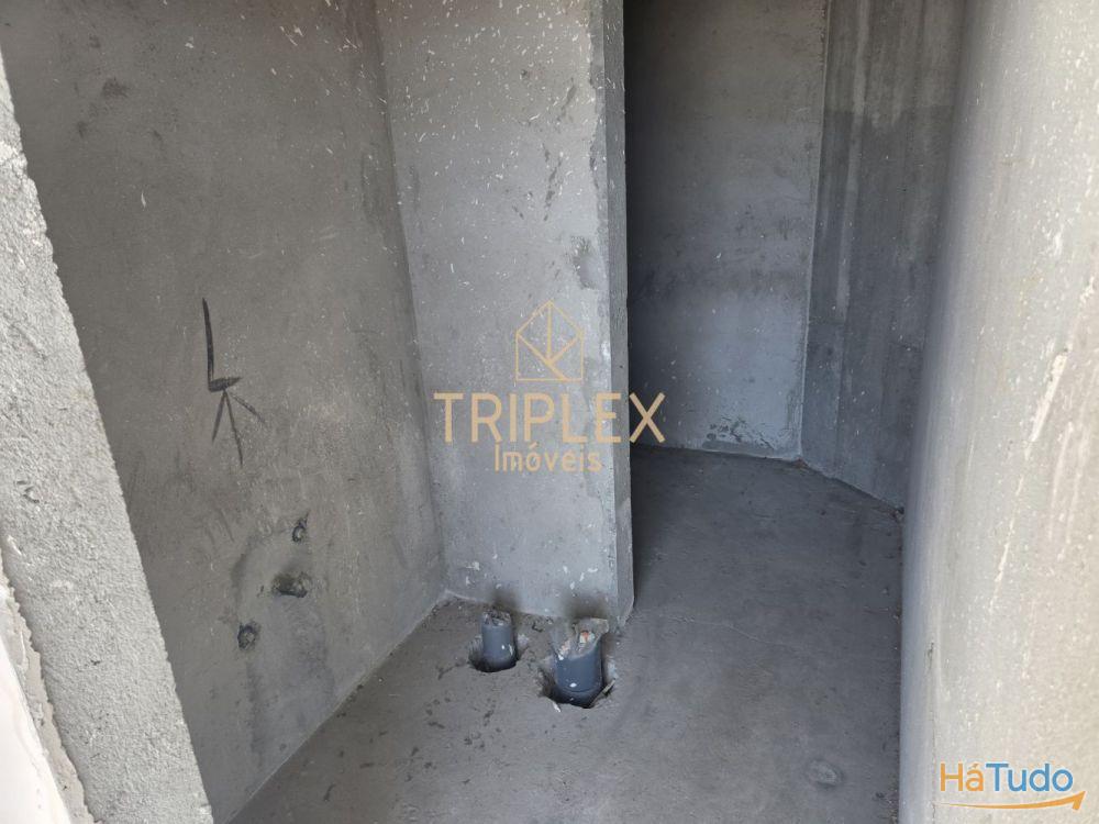 Loja c/ 3 montras Loja c/ 3 montras