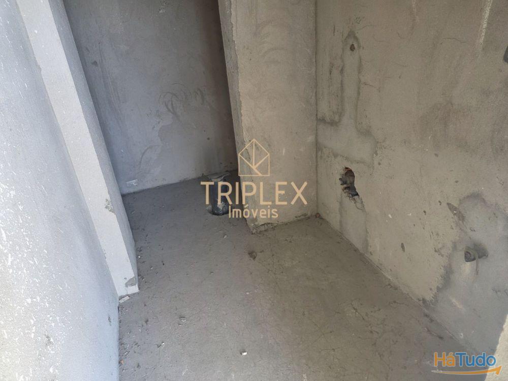 Loja c/ 3 montras Loja c/ 3 montras