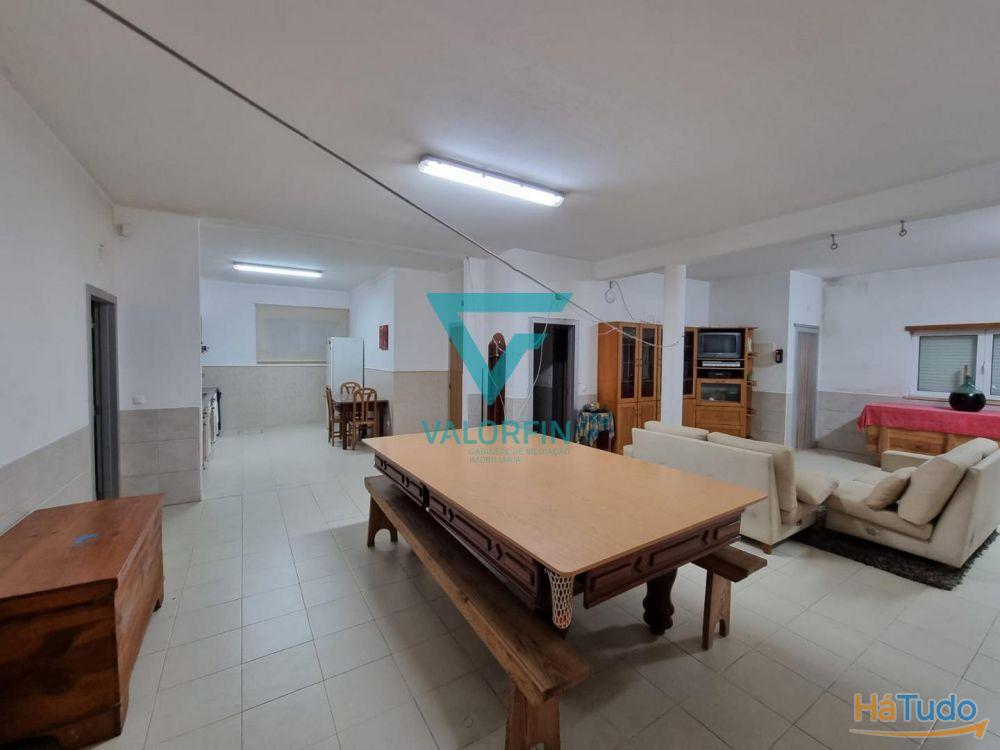 MORADIA T3 com Cave, Rés do Chão e Terreno | Batalha MORADIA T3 com Cave, Rés do Chão e Terreno | Batalha