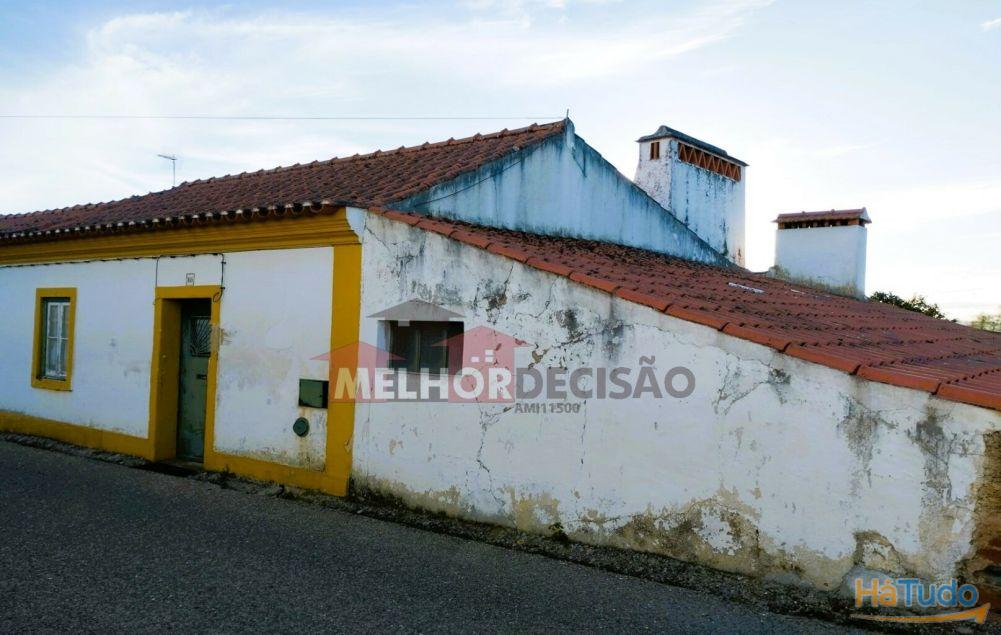 VENDIDO Moradia T3 com quintal - Crucifixo / TRAMAGAL - valor 35.000,00? VENDIDO Moradia T3 com quintal - Crucifixo / TRAMAGAL - valor 35.000,00?