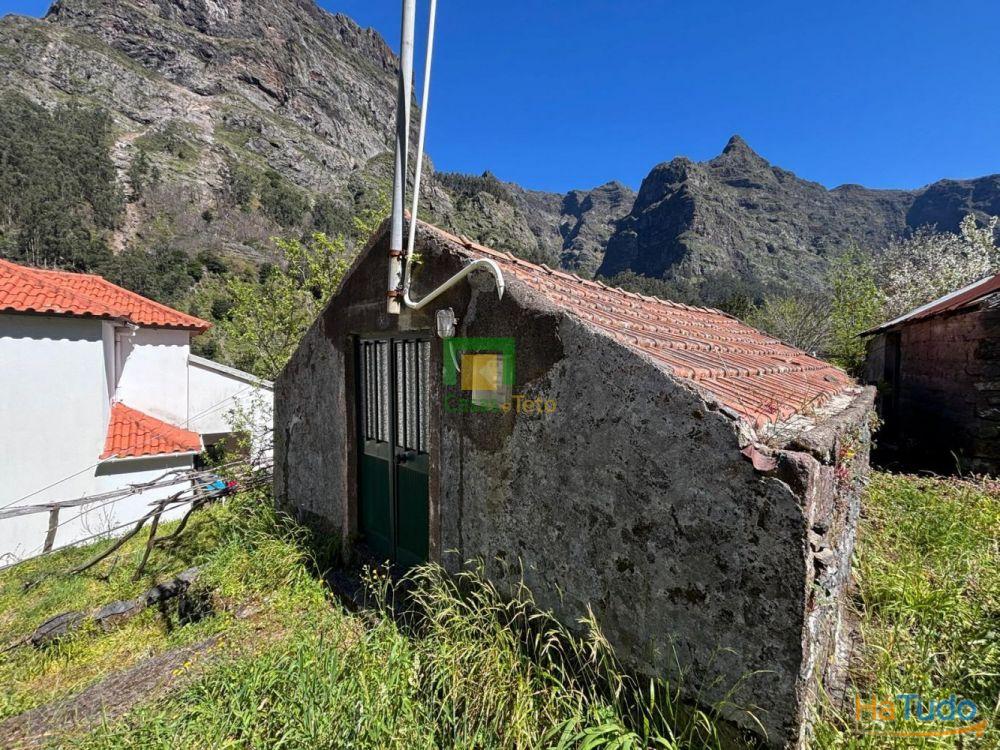 Moradia com terreno Moradia com terreno