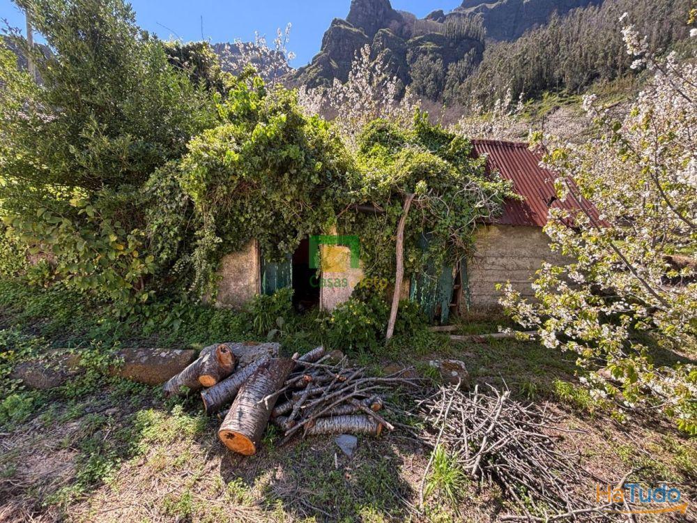 Moradia com terreno Moradia com terreno