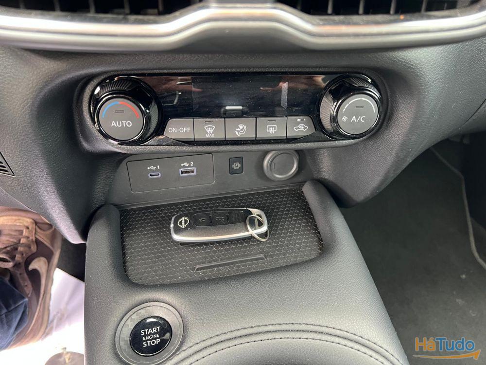 Nissan Juke 1.0 DIG-T N-Connecta DCT Nissan Juke 1.0 DIG-T N-Connecta DCT
