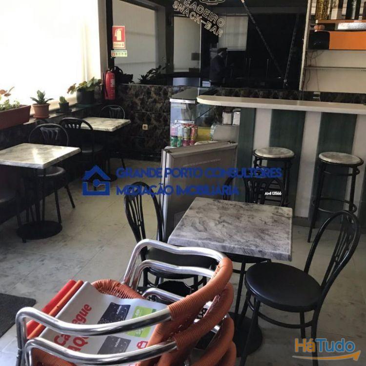 Loja dá para restauração Palmilheira ao Continente Águas Santas Loja dá para restauração Palmilheira ao Continente Águas Santas