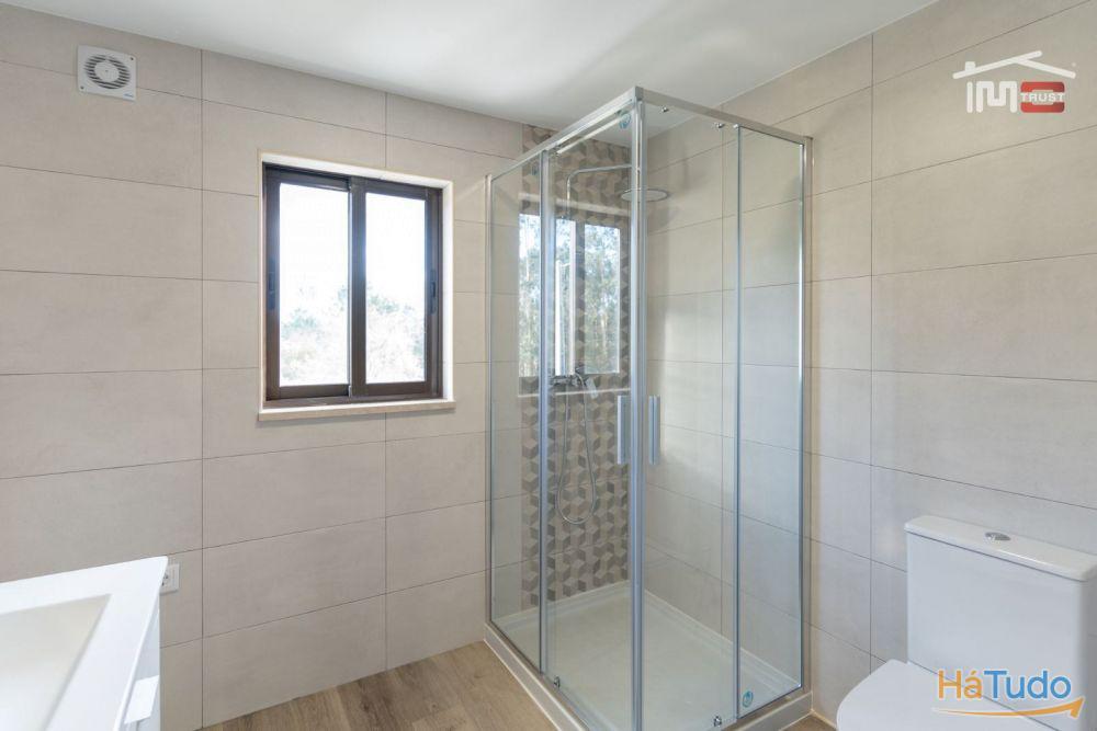 Moradia T1+1 renovada em Perulheira, S. Mamede Moradia T1+1 renovada em Perulheira, S. Mamede