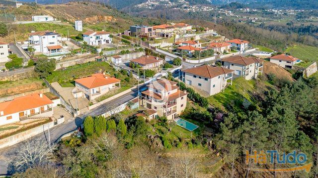 Venda - Moradia - Venda - Moradia -