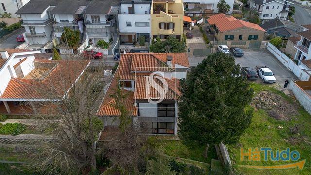 Venda - Moradia Venda - Moradia