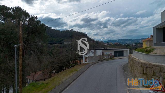 Venda - Terreno Urbano Venda - Terreno Urbano