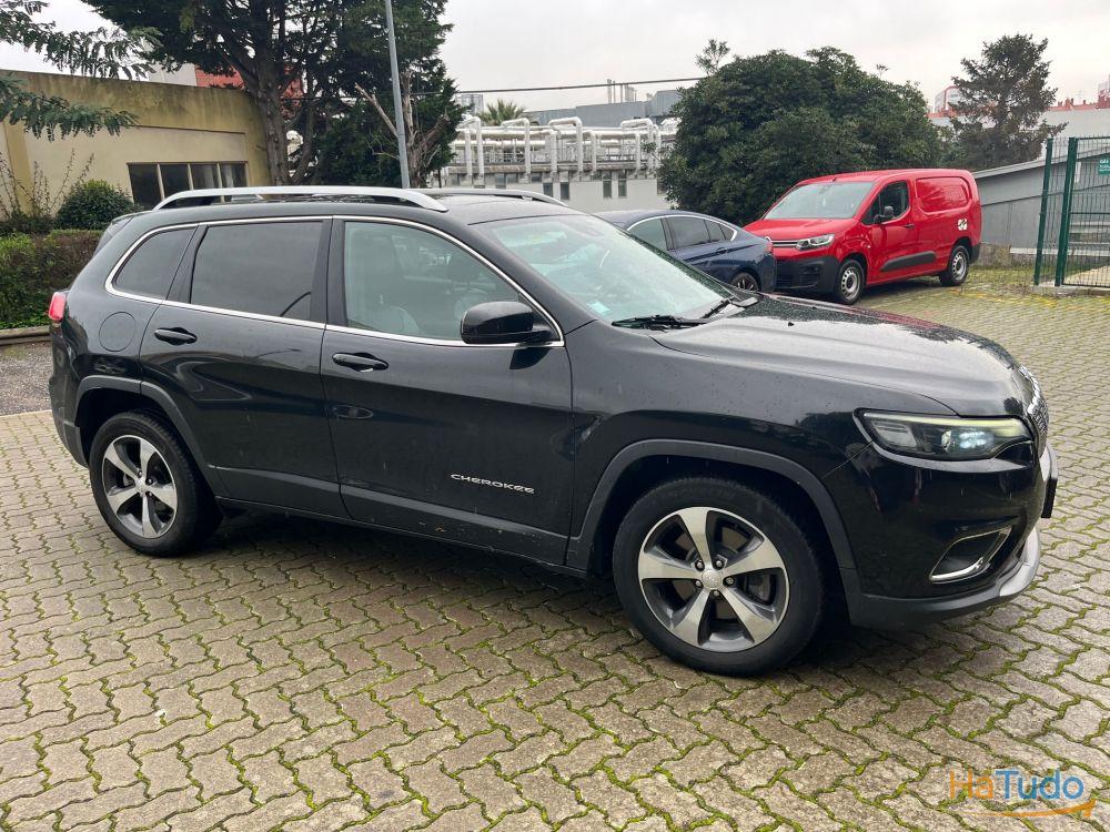 Jeep Cherokee 2.2 CRD Limited ATX Jeep Cherokee 2.2 CRD Limited ATX
