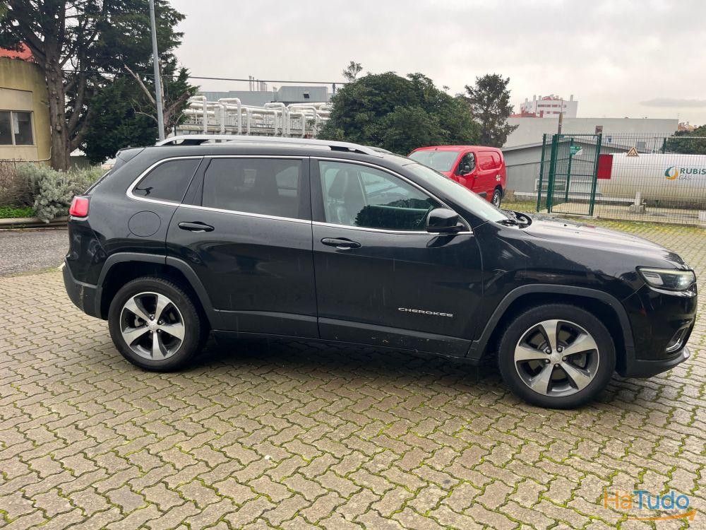 Jeep Cherokee 2.2 CRD Limited ATX Jeep Cherokee 2.2 CRD Limited ATX