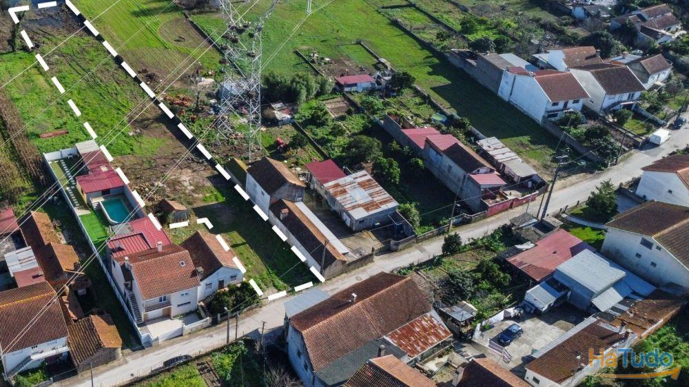 Moradia para Recuperar com Lote de 2.558 m² ? S. João do Campo Moradia para Recuperar com Lote de 2.558 m² ? S. João do Campo