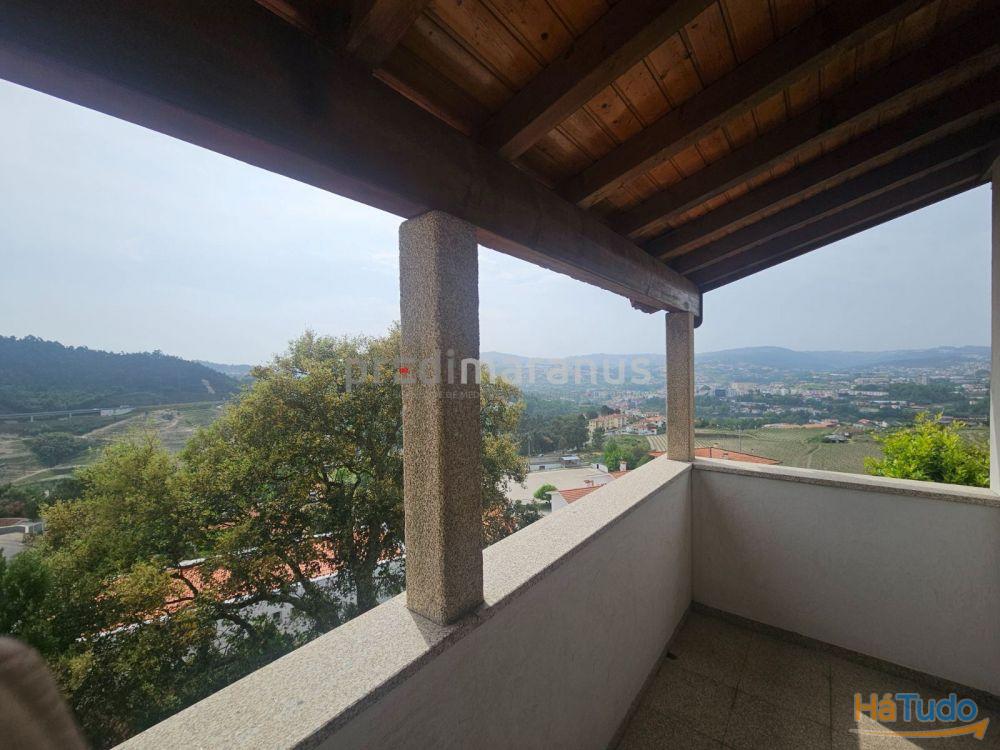 Moradia Isolada T5 em zona nobre da cidade de Amarante Moradia Isolada T5 em zona nobre da cidade de Amarante