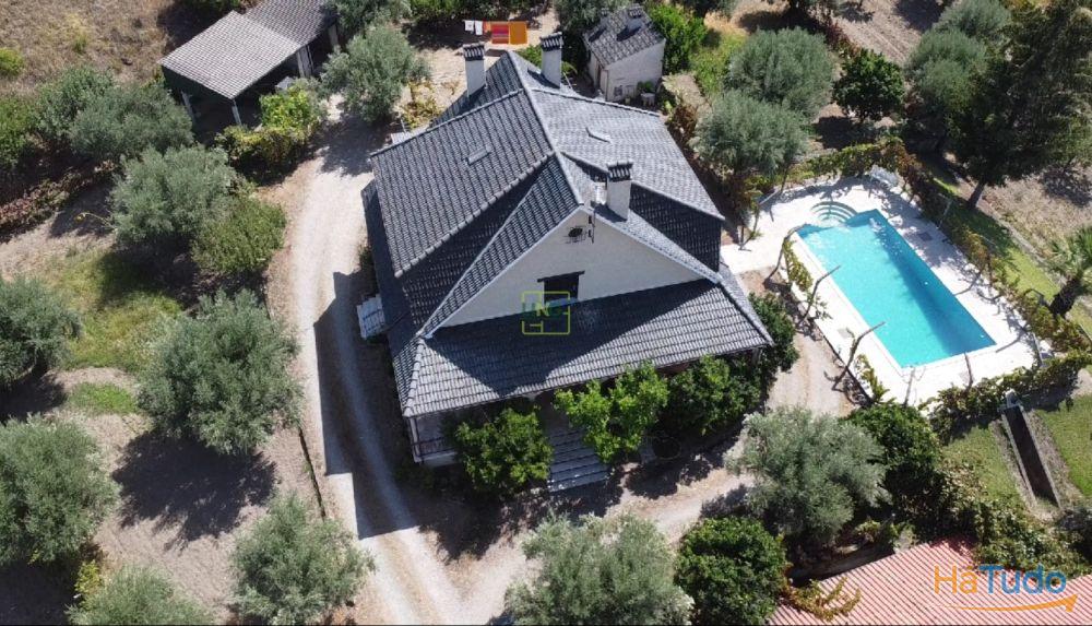 Moradia Isolada V4 - Piscina - Terreno 6000m2 - Castelo Branco Moradia Isolada V4 - Piscina - Terreno 6000m2 - Castelo Branco