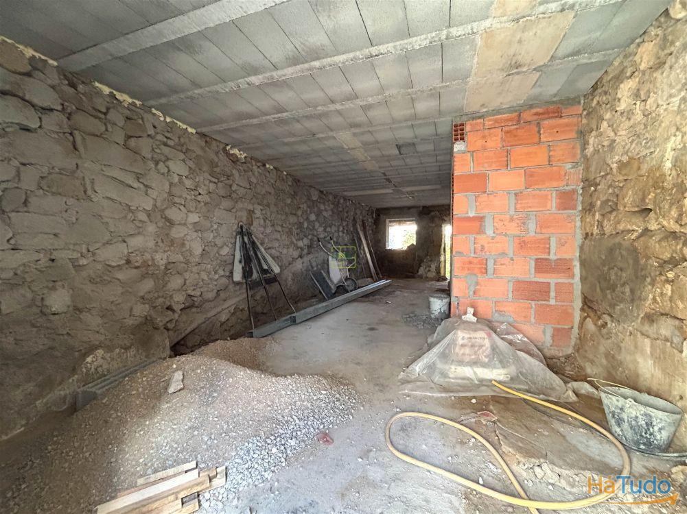 Moradia com Quintal em Construção ? Personalize a Casa dos Seus Sonhos em Alcains Moradia com Quintal em Construção ? Personalize a Casa dos Seus Sonhos em Alcains
