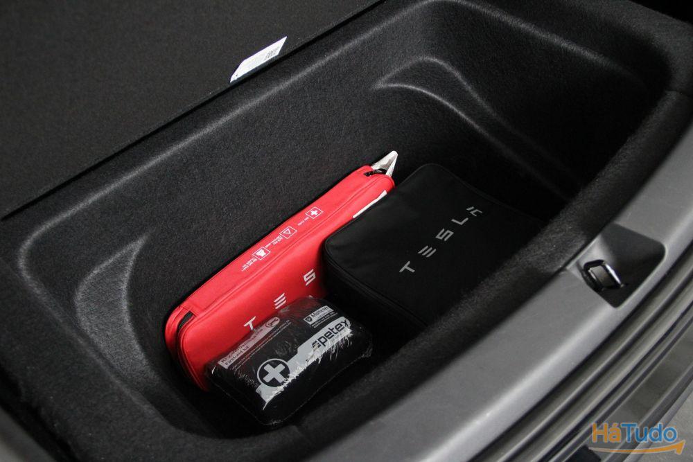 Tesla Model Y RWD Tesla Model Y RWD