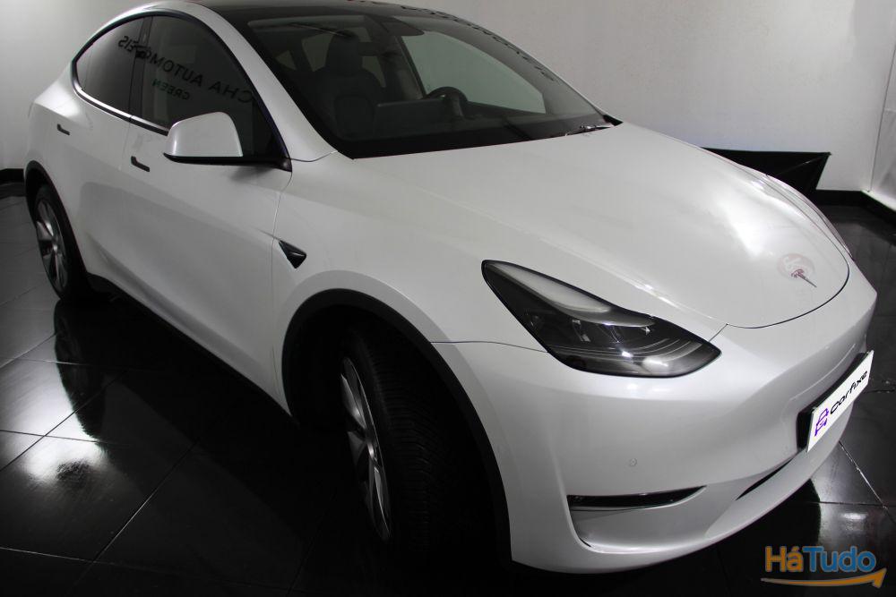 Tesla Model Y RWD Tesla Model Y RWD
