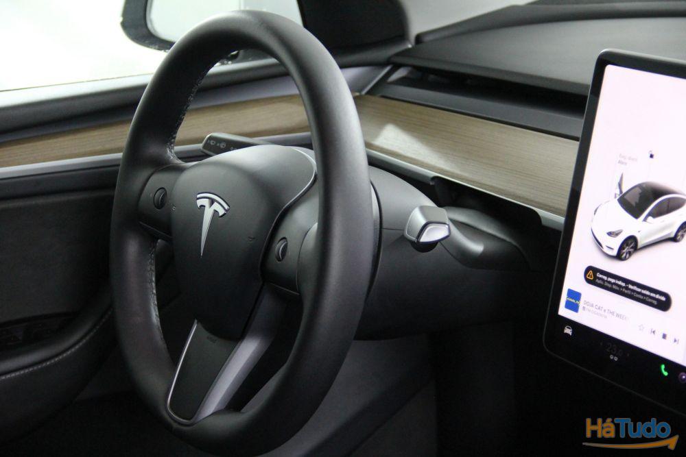 Tesla Model Y RWD Tesla Model Y RWD