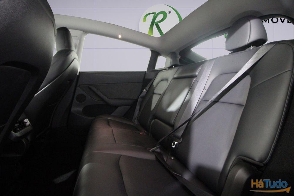Tesla Model Y RWD Tesla Model Y RWD