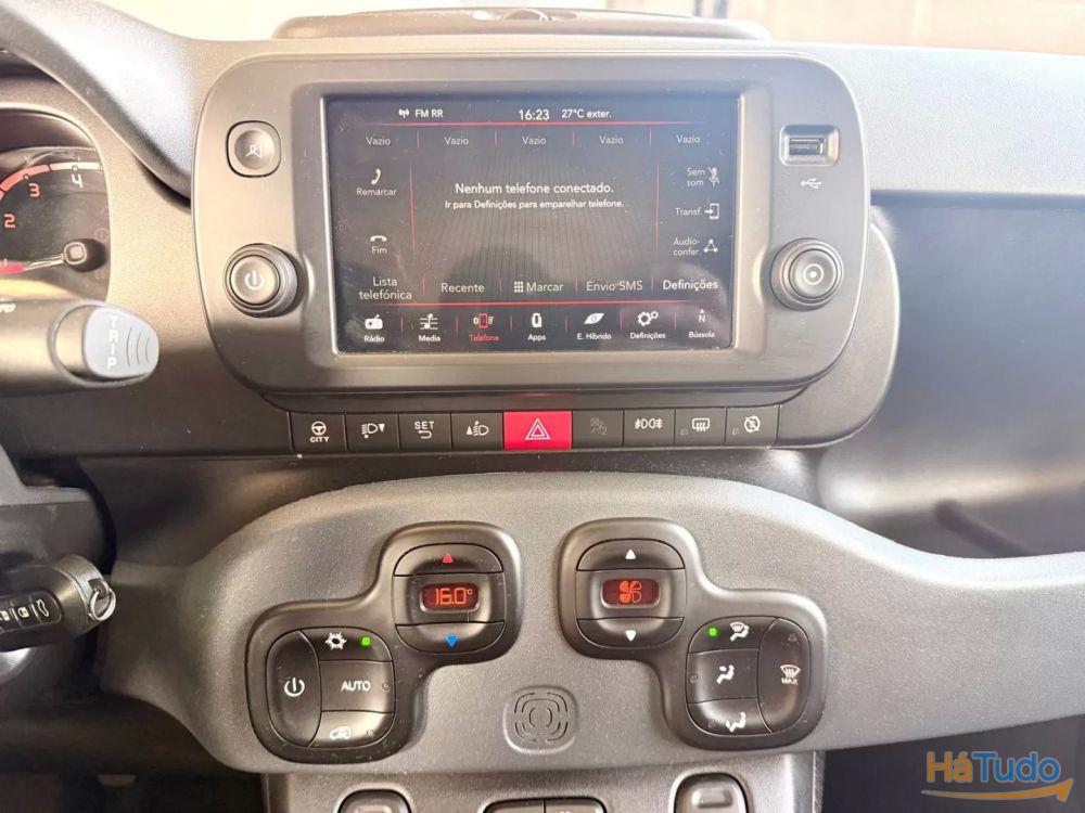Fiat Panda 1.0 Hybrid City Cross Fiat Panda 1.0 Hybrid City Cross