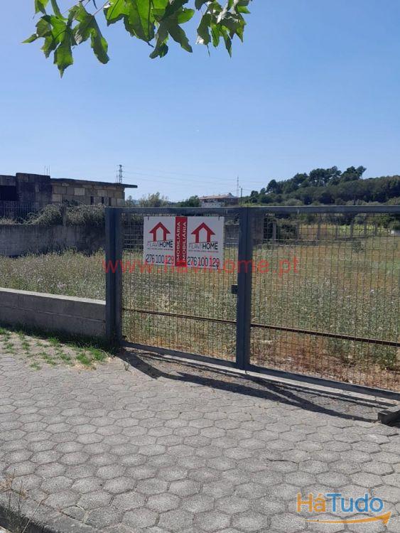 Lote de terreno para construção Lote de terreno para construção