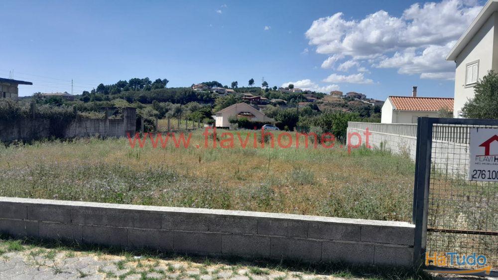 Lote de terreno para construção Lote de terreno para construção