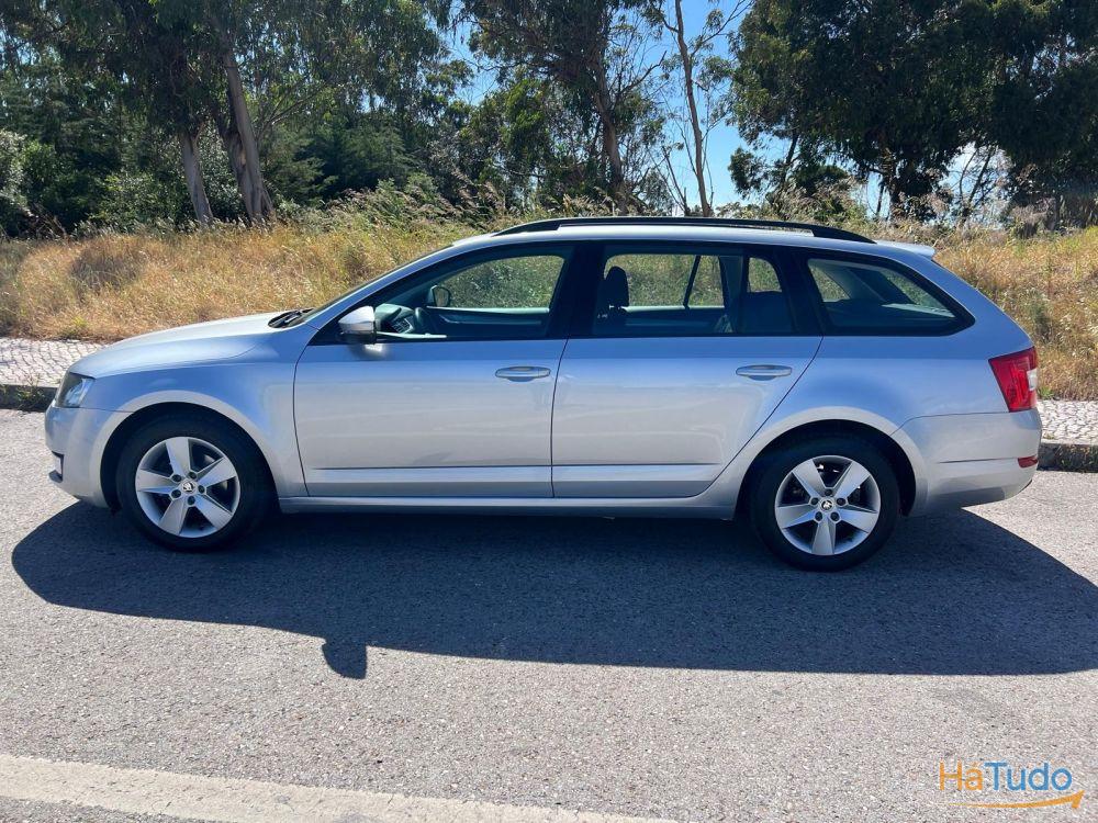 Skoda Octavia Break 1.6 TDi Ambiente DSG Skoda Octavia Break 1.6 TDi Ambiente DSG
