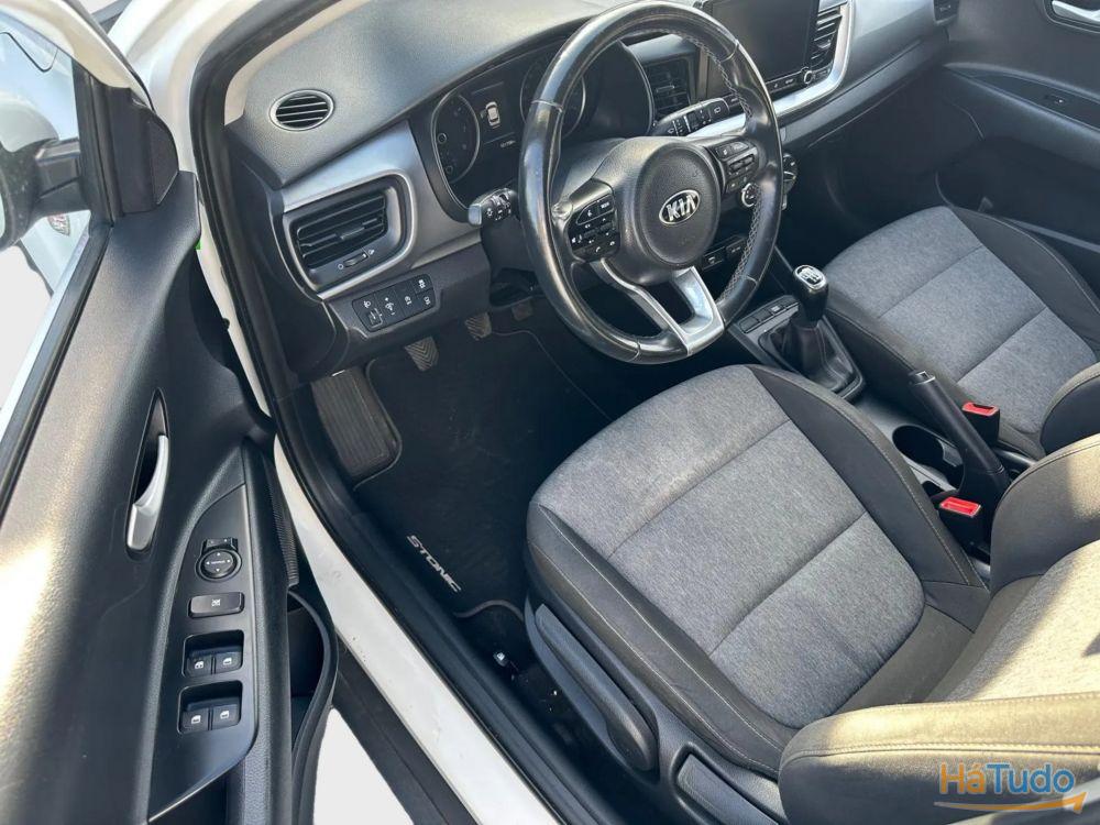 Kia Stonic 1.0 T-GDi Drive Kia Stonic 1.0 T-GDi Drive