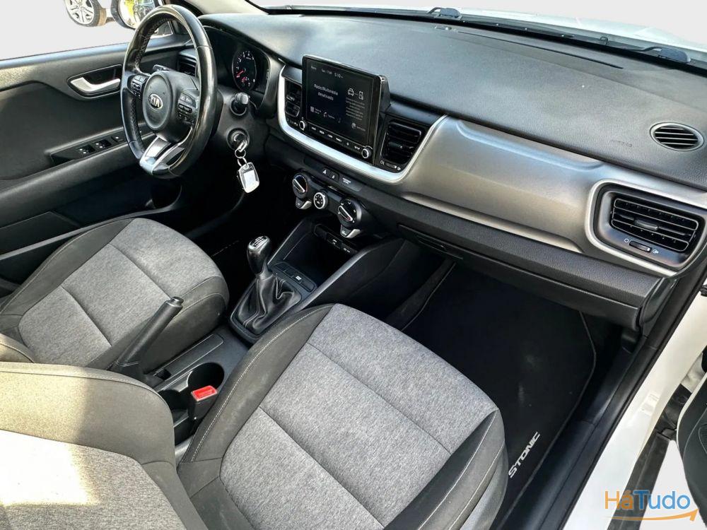 Kia Stonic 1.0 T-GDi Drive Kia Stonic 1.0 T-GDi Drive