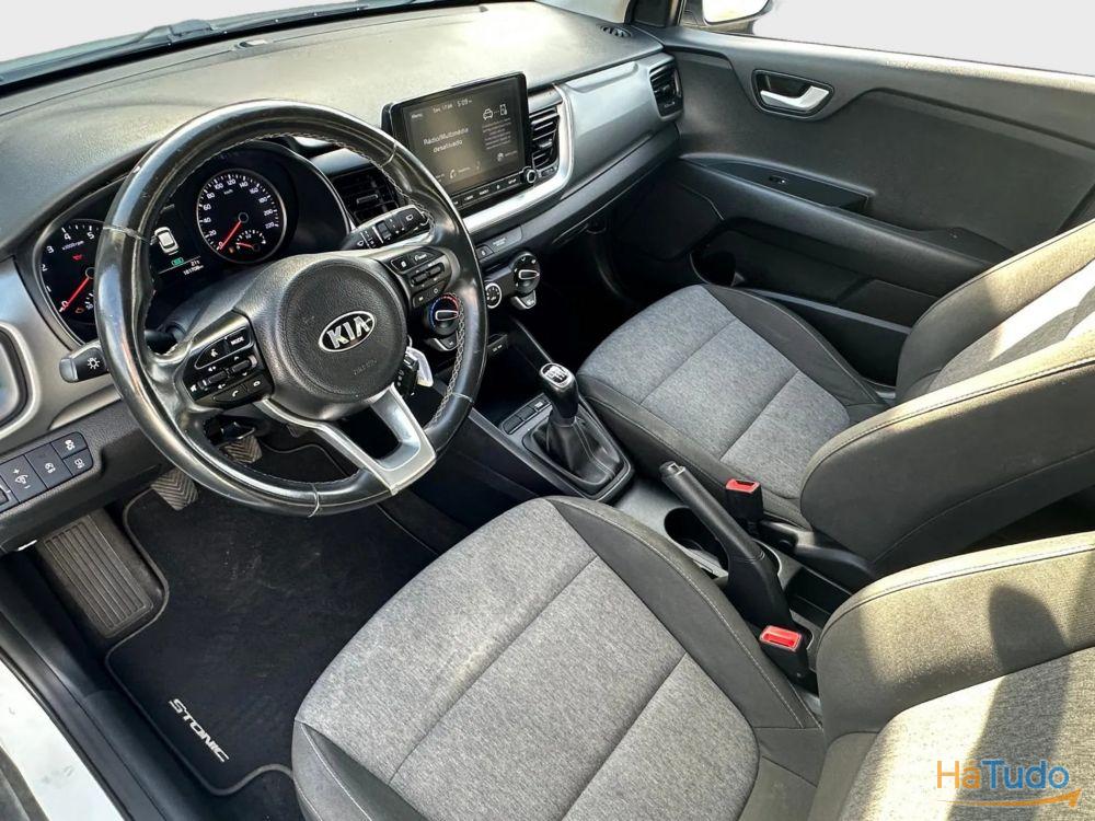 Kia Stonic 1.0 T-GDi Drive Kia Stonic 1.0 T-GDi Drive