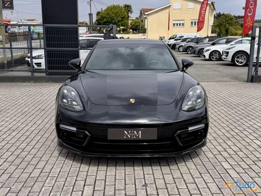 Porsche Panamera 4 E-Hybrid Porsche Panamera 4 E-Hybrid