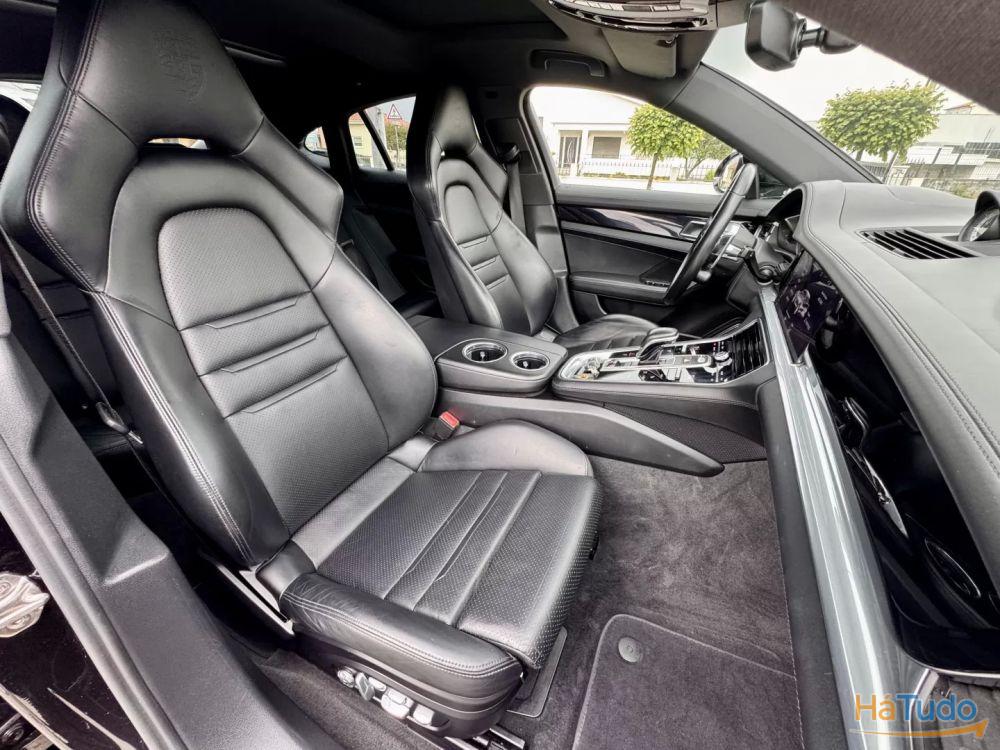 Porsche Panamera 4 E-Hybrid Porsche Panamera 4 E-Hybrid