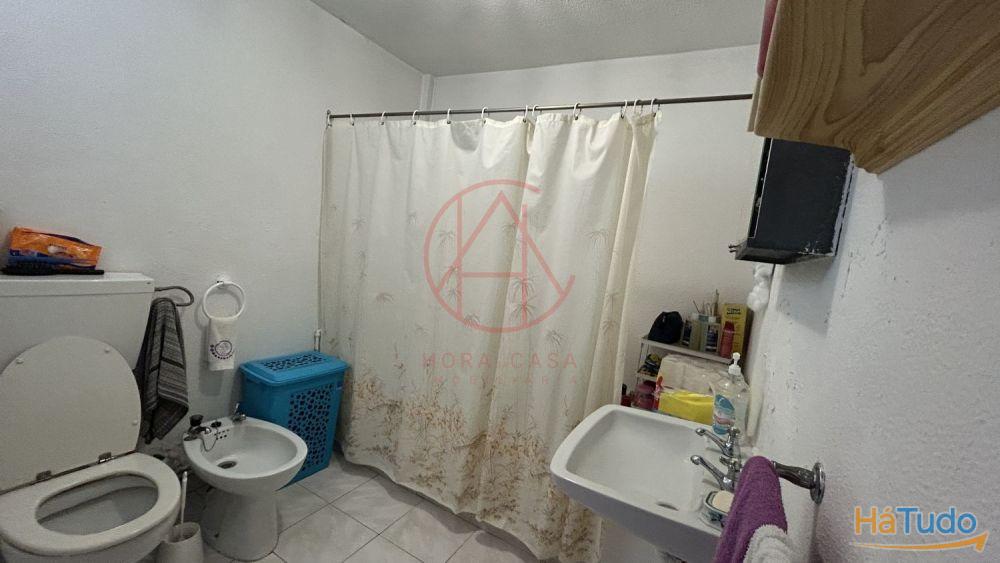 Moradia T1 + anexos ? Lote com 324 m2 Moradia T1 + anexos ? Lote com 324 m2