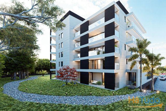 Venda - Apartamento - T4 Venda - Apartamento - T4